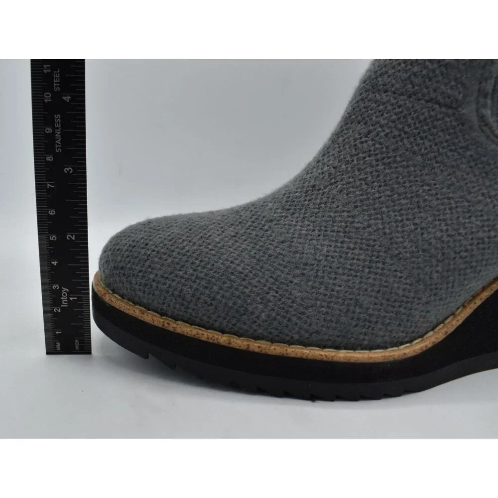 Sofft Womens Size 7.5 Eiley Grey Knit Water Resistant Platform Wedge Boots Shoes